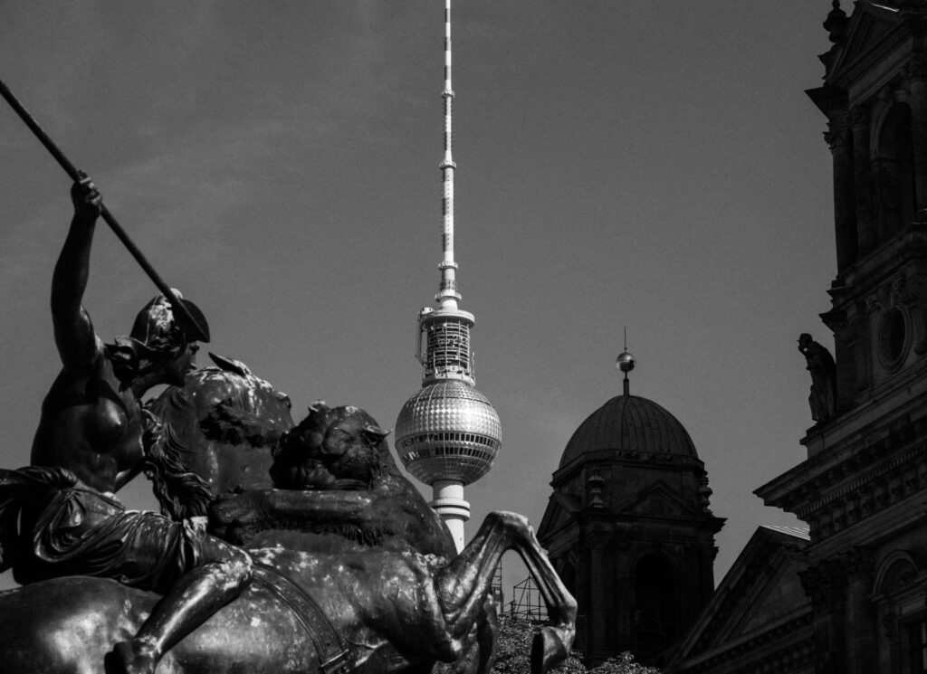 Fine art, gallery, and museum exhibition photography documenting culture and creative events by Łukasz Zając in Cracow, Poland.